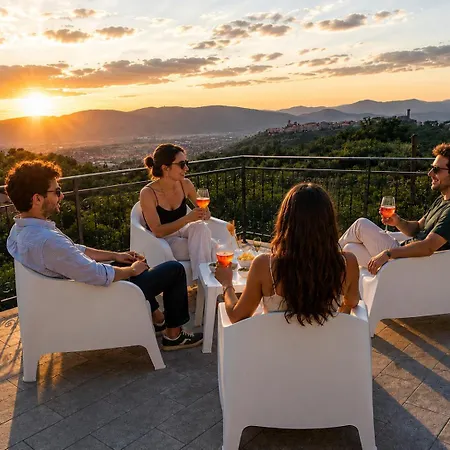 Fattoria Cristina Patio With Pool, Pergola & Farm Animals Near Cinque Terre - Mono Feriehus